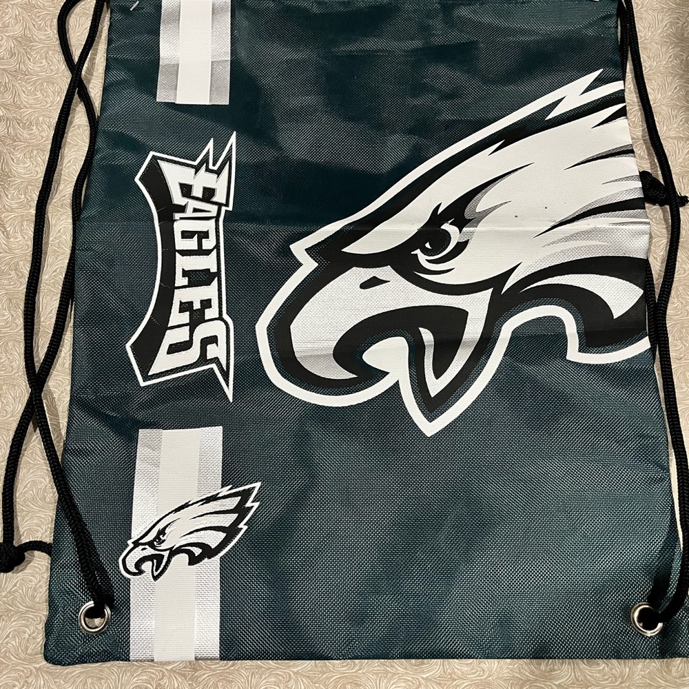 NWT Eagles Drawstring Bag - Green and Black